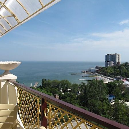 Arcadia Apartments Odessa Buitenkant foto