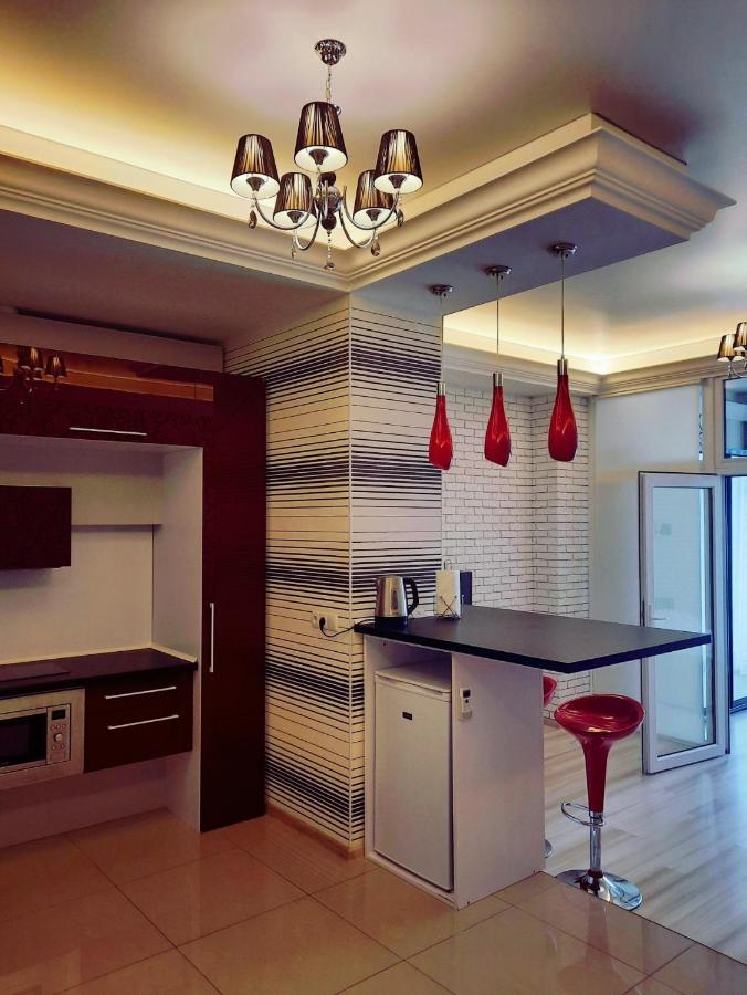 Arcadia Apartments Odessa Buitenkant foto