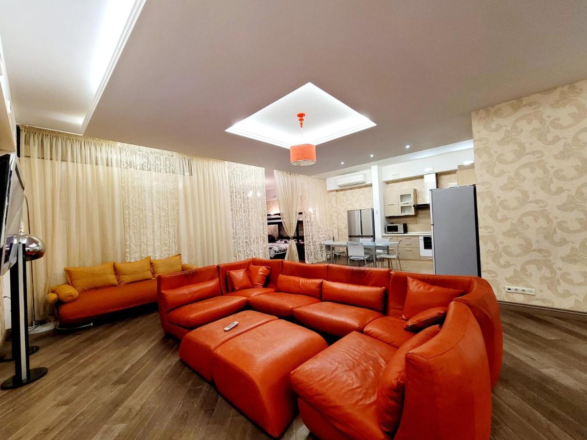 Arcadia Apartments Odessa Buitenkant foto